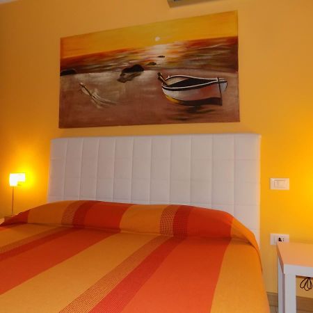 Hotel Residence Sole Fontanafredda Zewnętrze zdjęcie