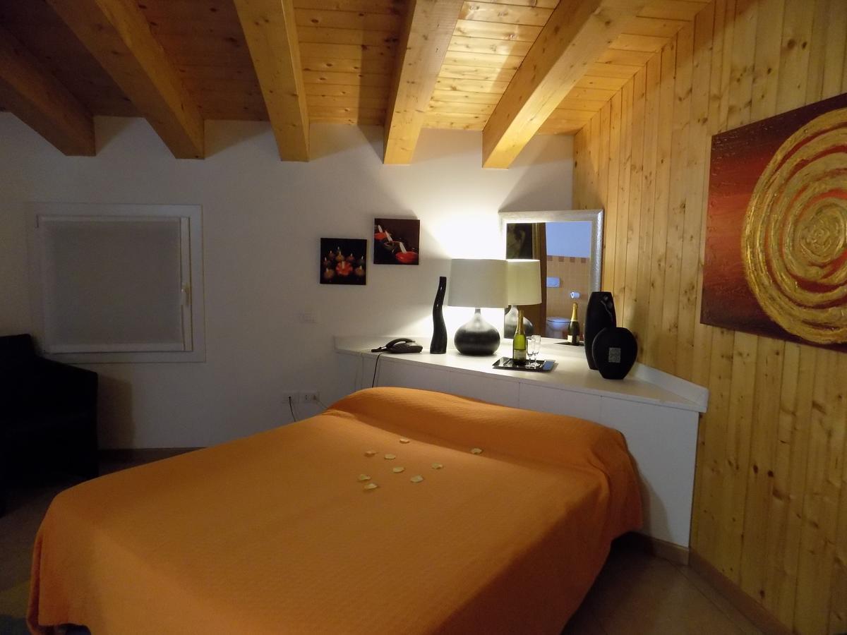 Hotel Residence Sole Fontanafredda Zewnętrze zdjęcie